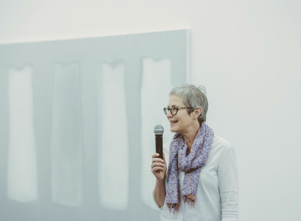 Lisa Milroy au Frac Occitanie Montpellier, 2020. Photo Laurent Vilarem